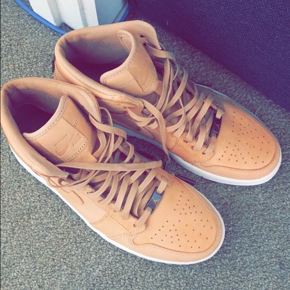 Profile Picture of Steven Liang (@godgoodstuff) on Poshmark