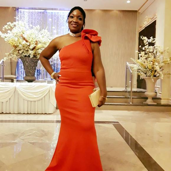 Profile Picture of Frantzie Resignac (@zieta1984) on Poshmark