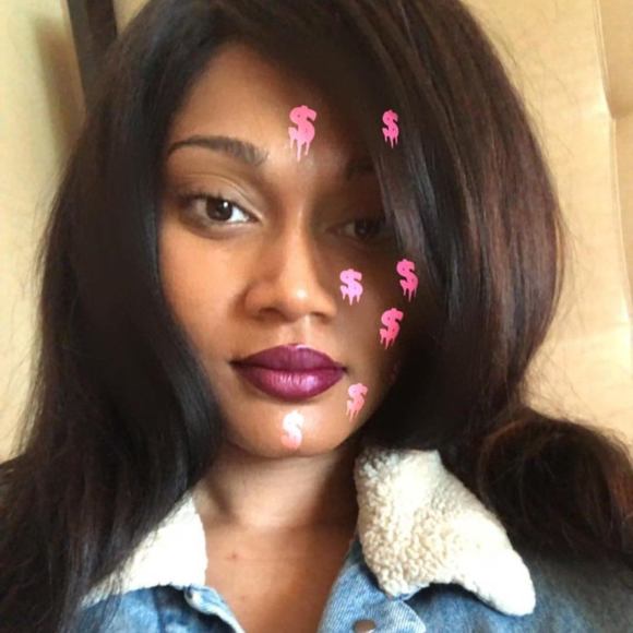 Profile Picture of Brianna Champagne (@briannac0617) on Poshmark