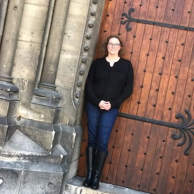 Profile Picture of Beth Cloyd (@CloydBeth) on Twitter