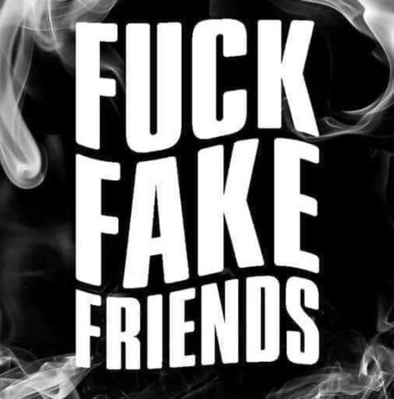 Profile Picture of Boblee Bazile (@bobleebazile) on Poshmark