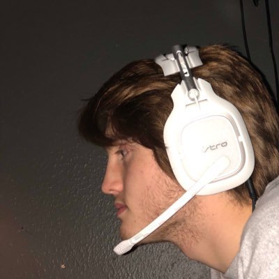 Profile Picture of Austin Sledd (@bacon_TTV) on Twitter