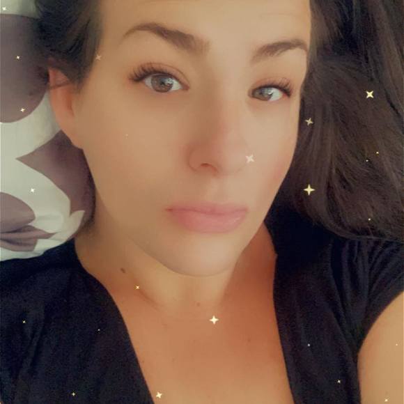 Profile Picture of Elizabeth Yaccarino (@eyaccarino) on Poshmark