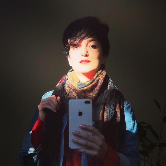 Anis Beigzadeh - Poshmark Profile Picture of Anis Beigzadeh (@anisb) on Poshmark