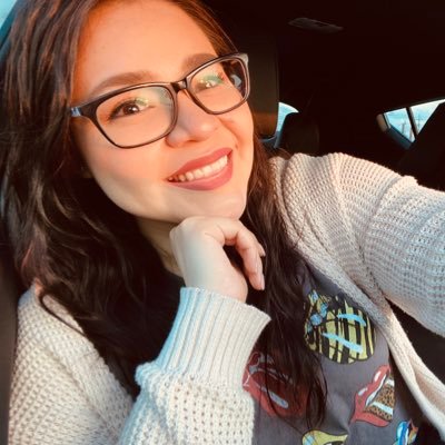 Profile Picture of Roxanne Quintero (@roxannequintero) on Twitter