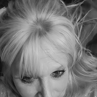 Profile Picture of 🎀kerri-lou🎀 (@kerricronin) on Instagram