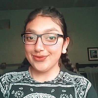 Profile Picture of Iris Barboza (@IrisBarboza19) on Twitter