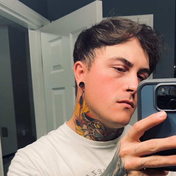 Profile Picture of Paul (@blackoutpaul) on Tiktok