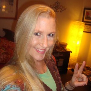 Profile Picture of Kim Forsyth (@sunygrl) on Myspace