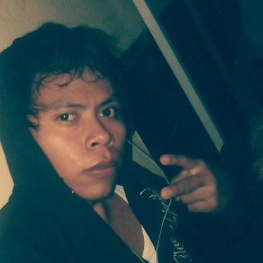 Caye Velazquez - Twitter Profile Picture of Caye Velazquez (@lucio_01_) on Twitter