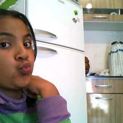 Profile Picture of Amanda Irmã Da Lua (@jolie_lais) on Twitter