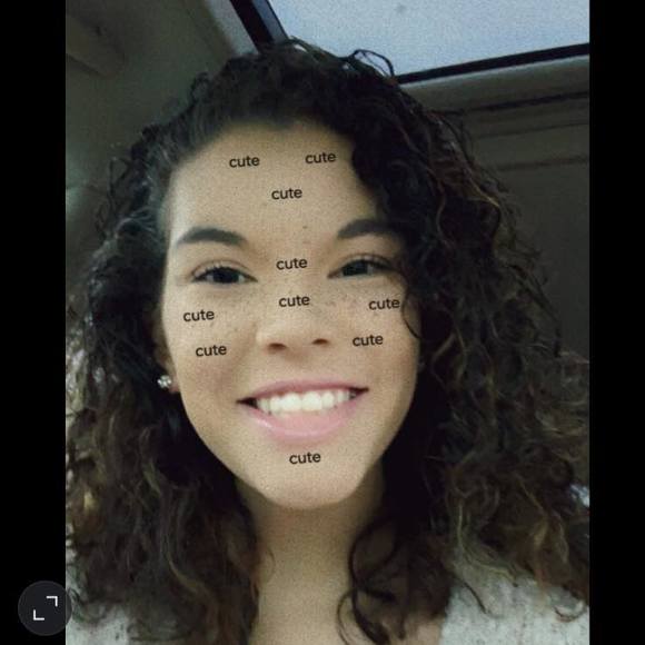 Profile Picture of Taryn Foster (@tarynande) on Poshmark