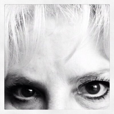 Profile Picture of Dina D Daniels (@DinaDDaniels) on Twitter