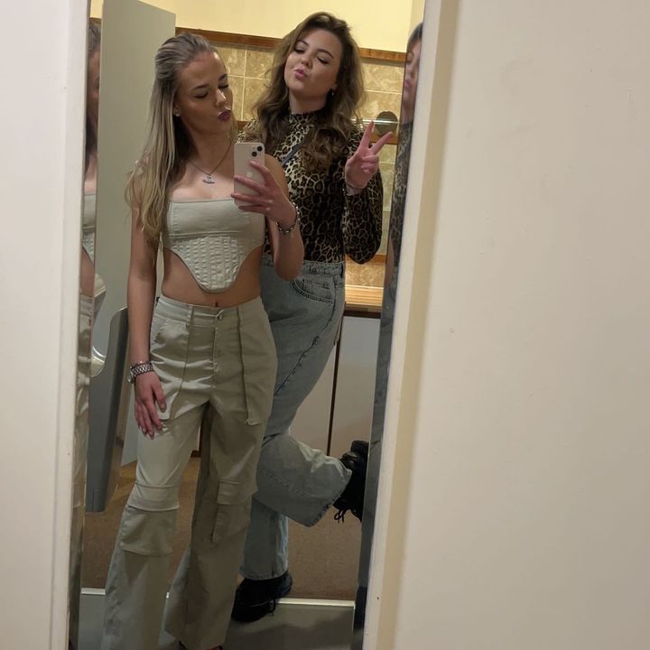 Profile Picture of Lara Harris (@lara_harris) on Tiktok