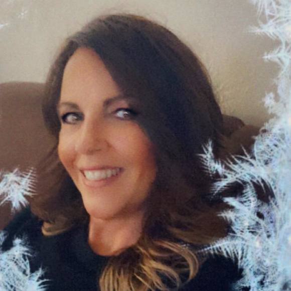 Profile Picture of Terri Roudabush nolder (@nolder4) on Poshmark