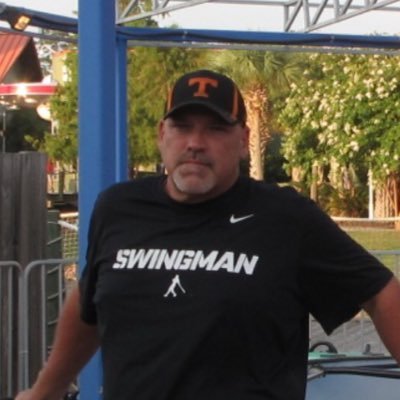 Profile Picture of Mitch Borden (@mitchb12) on Twitter