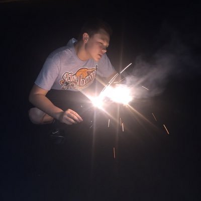 Profile Picture of Joseph Mendiola (@_joe_671) on Twitter