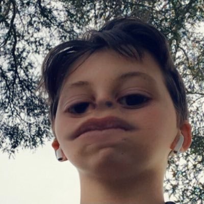 Profile Picture of Alex Saxon (@AlexSaxon10) on Twitter