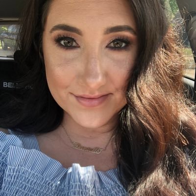 Profile Picture of Danielle Malone (@ladyprincess6) on Twitter