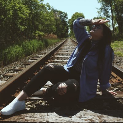 Profile Picture of Alexandra Oates (@oates_alexandra) on Twitter