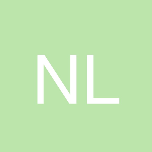 Profile Picture of Nancy Lu (@nancyzlu) on Poshmark