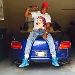 Profile Picture of Sean AKA Twin (@bently_boi_stylist) on Instagram