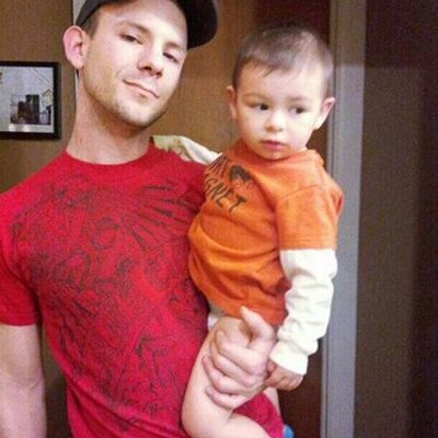 Profile Picture of Drew Riddle (@drewriddle85) on Twitter