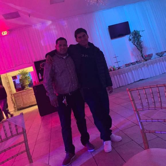 Profile Picture of Eduardo Alvarez (@eduardoalvar405) on Poshmark