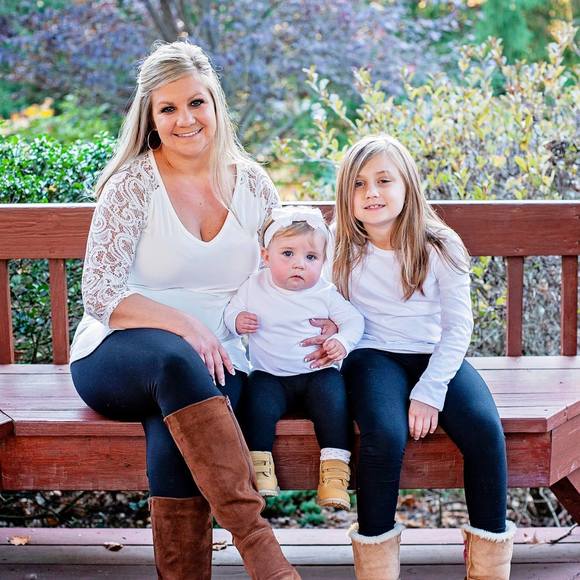 Profile Picture of Melinda Merliss (@rippeee) on Poshmark