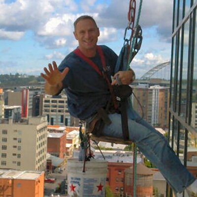 Profile Picture of Bryan (@bryanferber) on Twitter