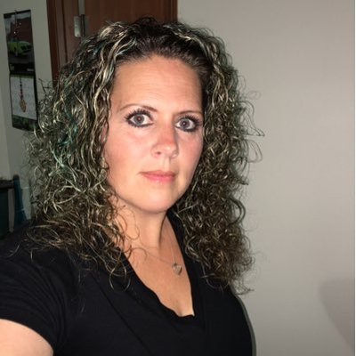 Profile Picture of Debbie Kasalek (@dakasalek04) on Twitter