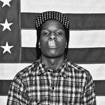 Profile Picture of Patrick/Sinn (@PatrickFinlay3) on Twitter