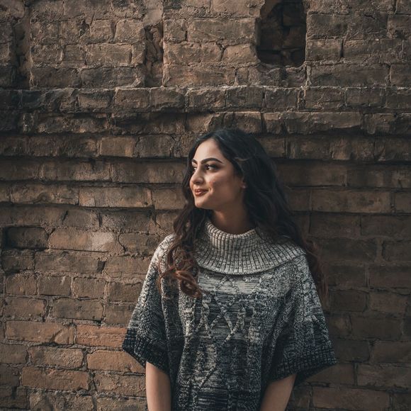 Profile Picture of Geny Museitef (@genymuseitef) on Poshmark