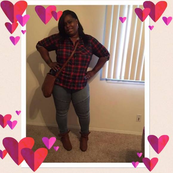 Profile Picture of Tameka Pope (@tpope54) on Poshmark