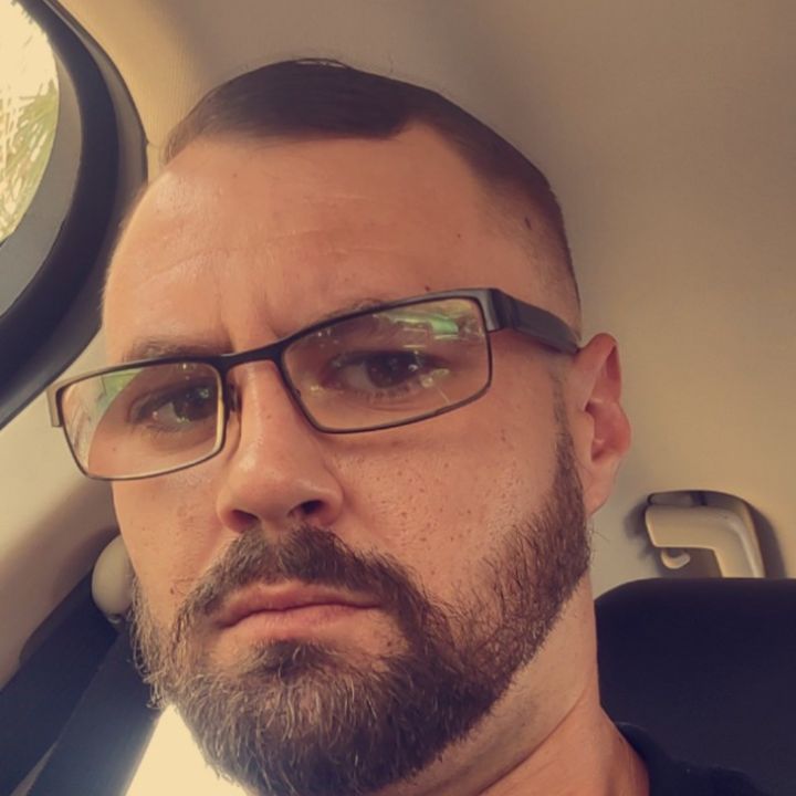 Profile Picture of Chris Ruth (@chrisruth) on Tiktok