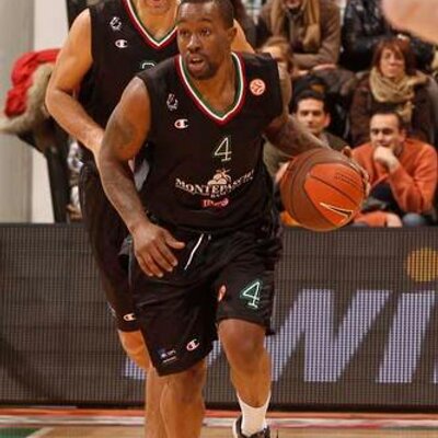 Profile Picture of Team Bo McCalebb (@TeamBoMcCalebb) on Twitter