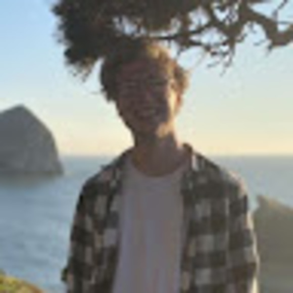 Profile Picture of Trevor Hartnell (@trevorhartnell) on Poshmark