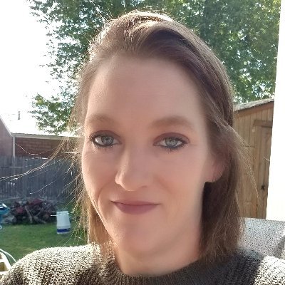 Profile Picture of April Crouch (@AprilCr35543915) on Twitter