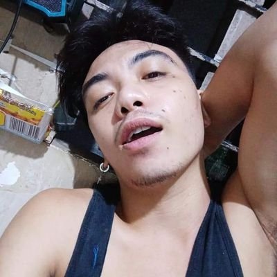 Profile Picture of Mark Kevin Cruz (@papak3bszx) on Twitter