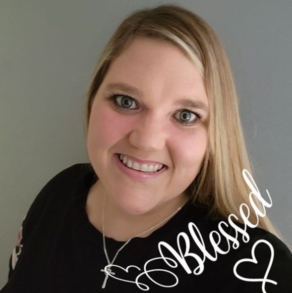 Profile Picture of Brittany Carter horton (@brittanyhorton3) on Poshmark