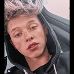 Profile Picture of 𝓹𝓻𝓲𝓷𝓬𝓮 𝓯𝓸𝓵𝓵𝓸𝔀 (@jacobhappines) on Instagram