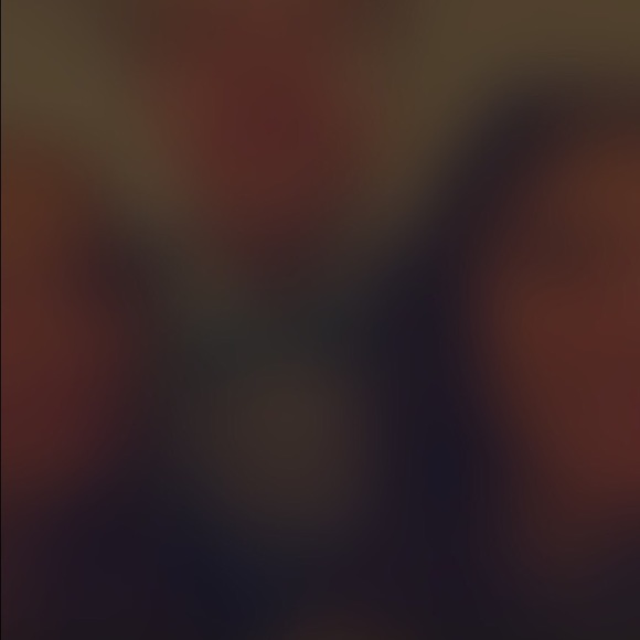 Profile Picture of Dorothy Kataniak (@dorothykk) on Poshmark