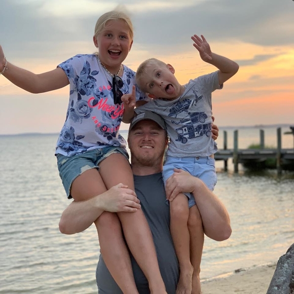 Profile Picture of Thomas Conner (@thomaswconner) on Poshmark