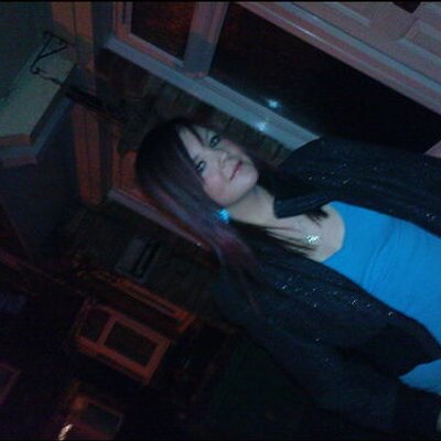 Profile Picture of Stacey Sharples (@StaceyS587) on Twitter