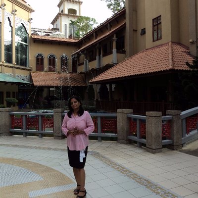 Profile Picture of Dr Monika Jain (@DrMonikaJain) on Twitter