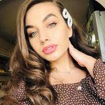 Profile Picture of Andreea  El-Khateeb (@andreea.em) on Instagram