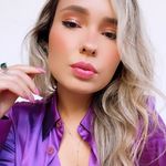 Profile Picture of Caroline Casavarra Tseng🧚🏻‍♀️ (@carolcasavarra) on Instagram