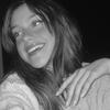 Profile Picture of Melissa Bourillon (@melissa_brll) on Tiktok
