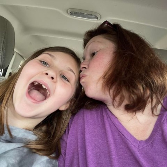 Profile Picture of Lucy Fincannon (@lucyjuicey2000) on Poshmark