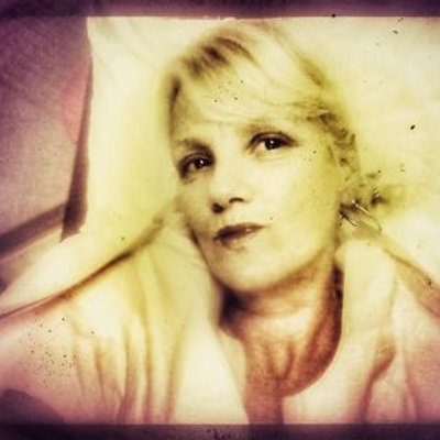 Profile Picture of Elaine McHugh-Holden (@eaglegirl1958) on Twitter